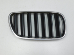 Решетка радиатора для BMW X3 E83 2003>, OEM 51113420088 - вид 1 (фото)