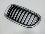 Решетка радиатора для BMW 5-серия F10/F11 2009>, OEM 51137412323 - вид 2 (фото)