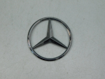 Эмблема для Mercedes-Benz A-Klasse W176 2012-2018, OEM A1768170016 - вид 1 (фото)