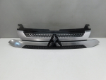 Решетка радиатора для Mitsubishi Outlander 2012>, OEM 7450B298 - вид 1 (фото)