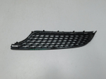 Накладка на решетку радиатора для Mercedes-Benz A-Klasse W176 2012-2018, OEM A1768882260 - вид 2 (фото)