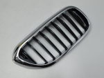 Решетка радиатора для BMW 5-серия G30 2016>, OEM 51137383520 - вид 2 (фото)