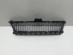 Решетка в бампер центральная для BMW 6-серия F12/F13 2009>, OEM 51117211471 - вид 1 (фото)