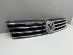 Решетка радиатора для Volkswagen Touareg 2010>, OEM 7P6853651L - вид 2 (фото)