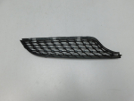 Накладка на решетку радиатора для Mercedes-Benz CLA-Klasse C117 2013>, OEM A1778881060 - вид 1 (фото)