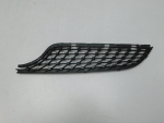 Накладка на решетку радиатора для Mercedes-Benz CLA-Klasse C117 2013>, OEM A1778880960 - вид 1 (фото)