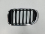 Решетка радиатора для BMW X3 F25 2010>, OEM 51117338571 - вид 1 (фото)