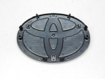 Эмблема для Toyota Land Cruiser (150)/Prado 2009>, OEM 7531260050 - вид 2 (фото)