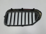 Решетка радиатора для BMW 5-серия G30 2016>, OEM 51138070470 - вид 3 (фото)
