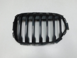 Решетка радиатора для BMW X1 F48 2015>, OEM 5113185178 - вид 1 (фото)