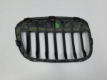 Решетка радиатора для BMW X1 F48 2015>, OEM 51137354823 - вид 3 (фото)