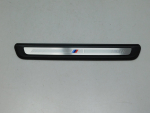 Накладка порога для BMW 3-серия G20 2018>, OEM 51477407377 - вид 1 (фото)