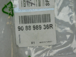 Эмблема для Renault Duster 2011>, OEM 908898936R - вид 3 (фото)