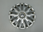 Колпак декоративный для Volkswagen Golf VI 2009-2013, OEM 5K0601147F - вид 1 (фото)