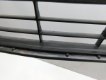 Решетка в бампер центральная для Toyota RAV 4 2013-2019, OEM 5311242100 - вид 3 (фото)