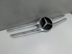 Накладка на решетку радиатора для Mercedes-Benz GLC-Class X253 2015>, OEM A2538882300 - вид 2 (фото)
