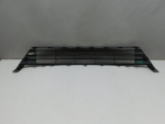 Решетка в бампер центральная для Toyota Corolla E18 2013-2018, OEM 5311202690 - вид 2 (фото)