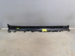 Накладка на порог для BMW X5 G05 2018>, OEM 51777440927 - вид 3 (фото)