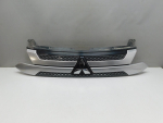 Решетка радиатора для Mitsubishi Outlander 2012>, OEM 7450A992 - вид 1 (фото)