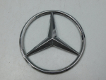 Эмблема для Mercedes-Benz R-Klasse W251 2005>, OEM A00008171416 - вид 1 (фото)