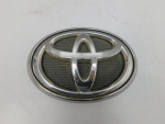 Эмблема для Toyota Hilux 2015>, OEM 753100K010 - вид 1 (фото)