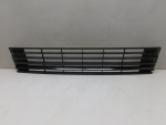 Решетка в бампер центральная для Volkswagen Polo Sedan 2011-2020, OEM 6RU853677C - вид 1 (фото)