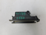 Подсветка номерного знака для Kia Ceed 2012-2018, OEM 925010U200 - вид 2 (фото)