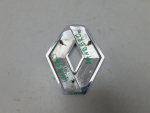 Эмблема для Renault Sandero 2009>, OEM 908894785R - вид 2 (фото)