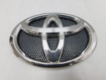 Эмблема для Toyota Hilux 2015>, OEM 753100K010 - вид 1 (фото)