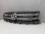 Решетка радиатора для Volkswagen Tiguan 2007-2017, OEM 5N0853653E - вид 3 (фото)