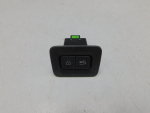 Кнопка открывания багажника для Mazda CX-30 2019>, OEM DFR766660 - вид 2 (фото)