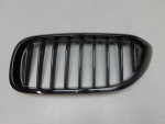 Решетка радиатора для BMW 5-серия G30 2016>, OEM 51137390863 - вид 1 (фото)