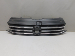 Решетка радиатора для Volkswagen Polo Sedan 2011-2020, OEM 6RU853653B - вид 1 (фото)