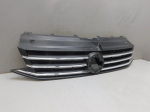 Решетка радиатора для Volkswagen Polo Sedan 2011-2020, OEM 6RU853653B - вид 2 (фото)