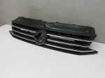 Решетка радиатора для Volkswagen Polo Sedan 2011-2020, OEM 6RU853653B - вид 3 (фото)