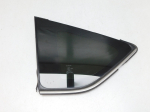 Стекло кузовное глухое левое для Toyota RAV 4 2013-2019, OEM 6272042340 - вид 1 (фото)