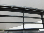 Решетка в бампер центральная для Toyota RAV 4 2013-2019, OEM 5311242100 - вид 2 (фото)