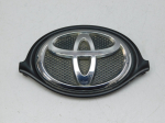 Эмблема для Toyota Sienta II 2015>, OEM 7530152120 - вид 1 (фото)