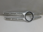 Накладка на решетку радиатора для Mercedes-Benz M-Klasse (ML/GLE) W166 2011>, OEM A1668850523 - вид 2 (фото)
