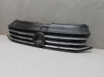 Решетка радиатора для Volkswagen Polo Sedan 2011-2020, OEM 6RU853653B - вид 3 (фото)