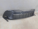 Решетка в бампер центральная для Toyota Camry V70 2017>, OEM 5311333110 - вид 2 (фото)