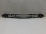 Решетка в бампер центральная для Toyota RAV 4 2013-2019, OEM 5311242100 - вид 1 (фото)