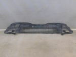 Решетка в бампер центральная для Toyota Camry V70 2017>, OEM 5311333110 - вид 2 (фото)