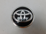 Колпак декоративный для Toyota Camry V70 2017>, OEM 42603-02320 - вид 1 (фото)