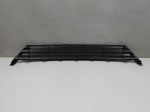 Решетка в бампер центральная для Toyota Corolla E18 2013-2018, OEM 5311202690 - вид 4 (фото)