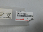 Накладка стекла переднего левого для Toyota Camry V70 2017>, OEM 7572033170 - вид 4 (фото)
