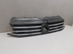 Решетка радиатора для Volkswagen Polo Sedan 2011-2020, OEM 6RU853653B - вид 2 (фото)