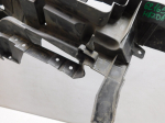 Кронштейн решетки радиатора для Mazda 3 (BL) 2008-2013, OEM BCW8507M1 - вид 4 (фото)