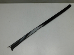 Молдинг лобового стекла для BMW X5 G05 2018>, OEM 51317463528 - вид 1 (фото)
