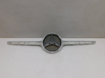 Накладка на решетку радиатора для Mercedes-Benz CLA-Klasse C117 2013>, OEM A1178880060 - вид 1 (фото)